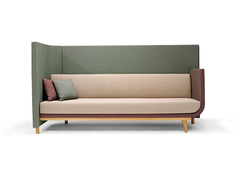 SVING01 Red Stitch Olav de Boer innovatief meubel loungebank houten poten groen roze