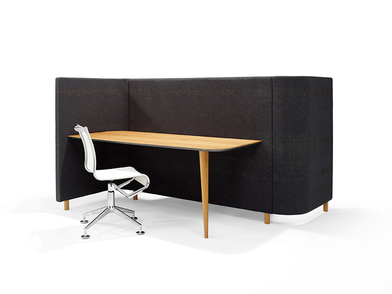 SVING04 SVING05 Red Stitch Olav de Boer innovatief meubel loungebank overlegplek bureaustoel 1 poots wandtafel hout zwart werkplek