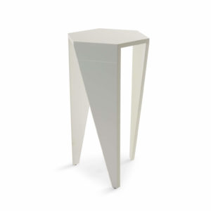 trigon_hot_desk Lande hoge tafel 3-poots design wit vergadertafel